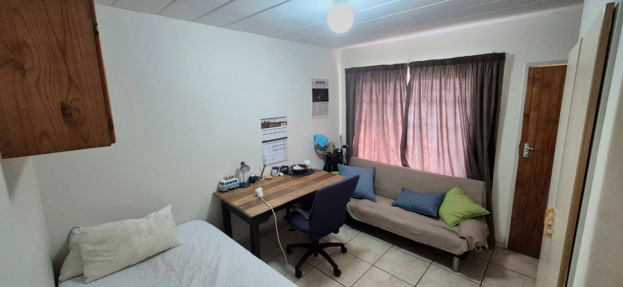 1 Bedroom Property for Sale in Die Bult North West
